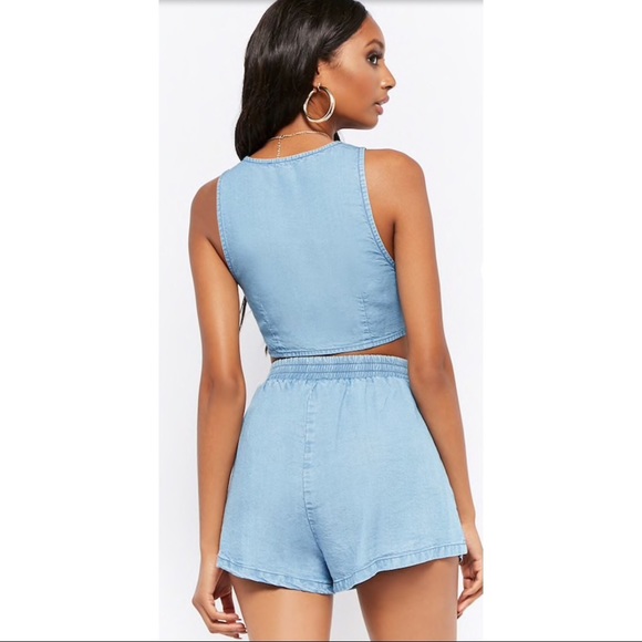 Knotted Chambray Crop Top, Size S - Picture 4 of 4